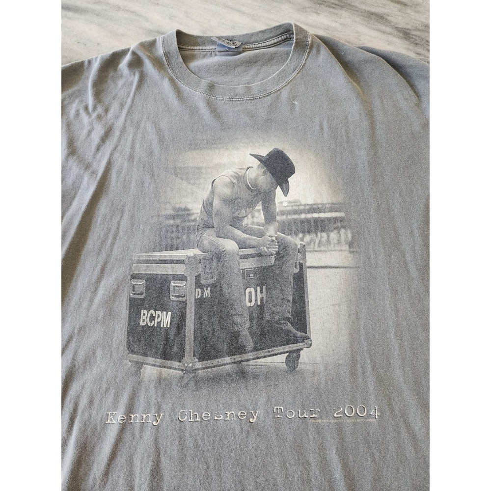 Vintage Y2K Kenny Chesney Tour 2004 T-Shirt Mens XL Gray Anvil Tee